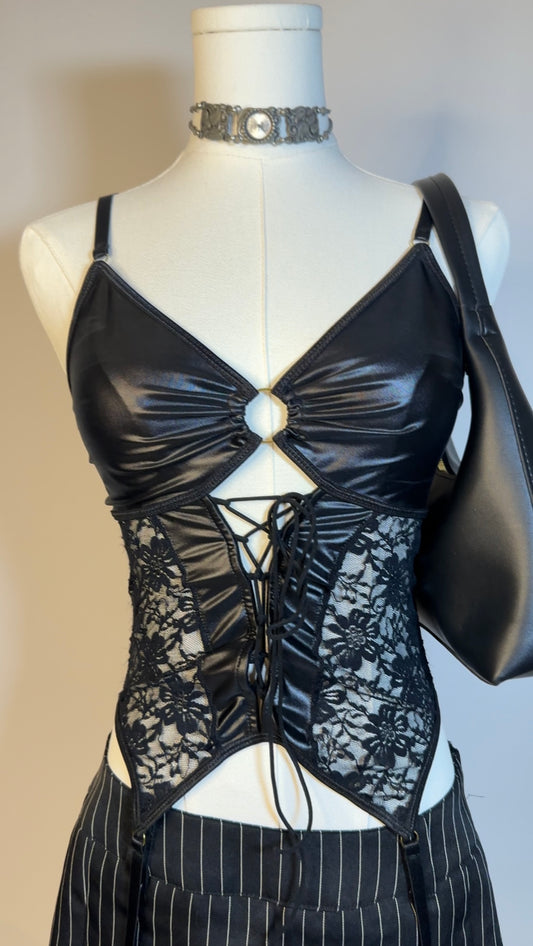 leather & lace corset (xs/s)